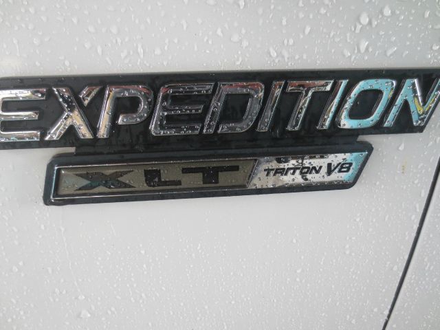 Ford Expedition 2000 photo 2