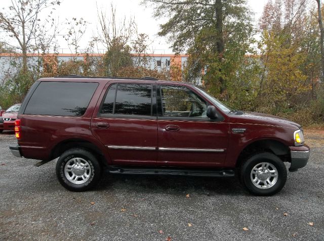 Ford Expedition 2000 photo 2