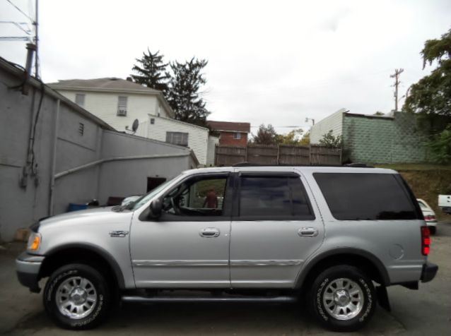 Ford Expedition 2000 photo 3