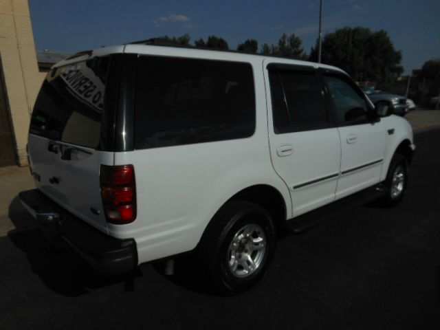 Ford Expedition 2000 photo 1