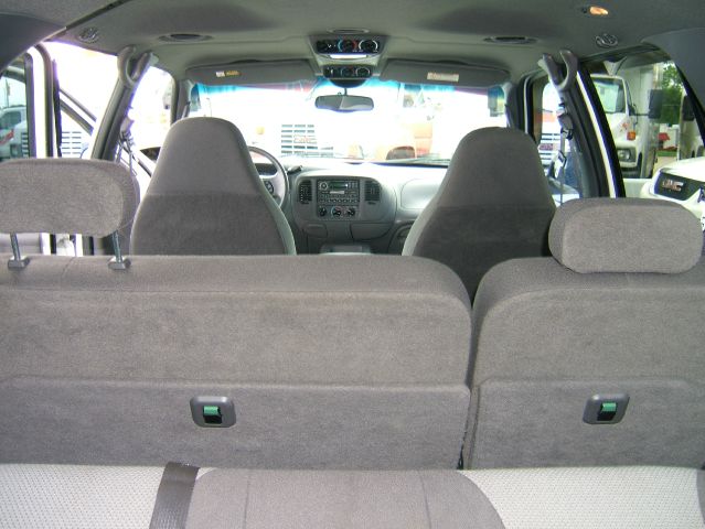 Ford Expedition 2000 photo 7