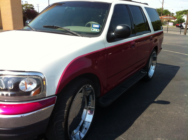Ford Expedition 2000 photo 2