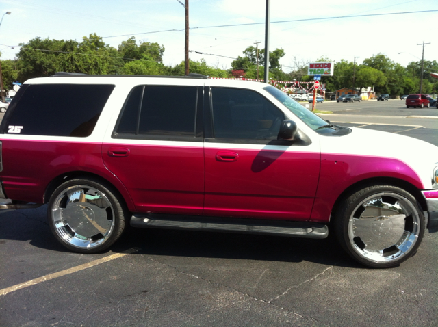 Ford Expedition 2000 photo 4