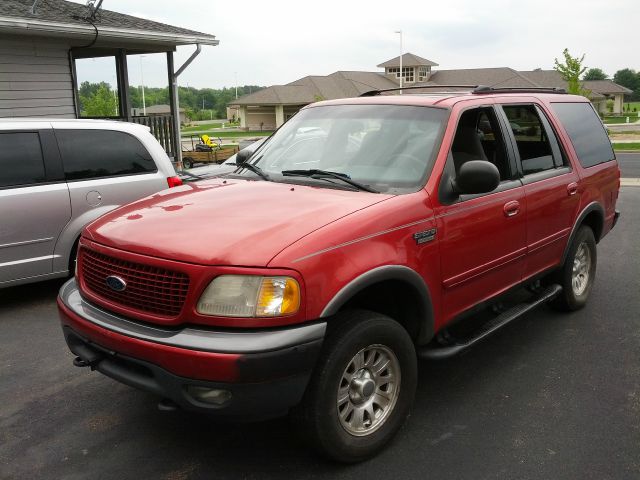 Ford Expedition 2000 photo 1