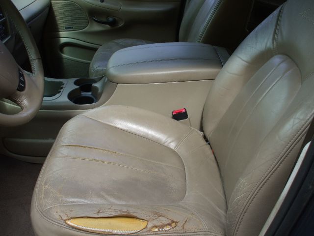 Ford Expedition SL 4x4 Regular Cab SUV