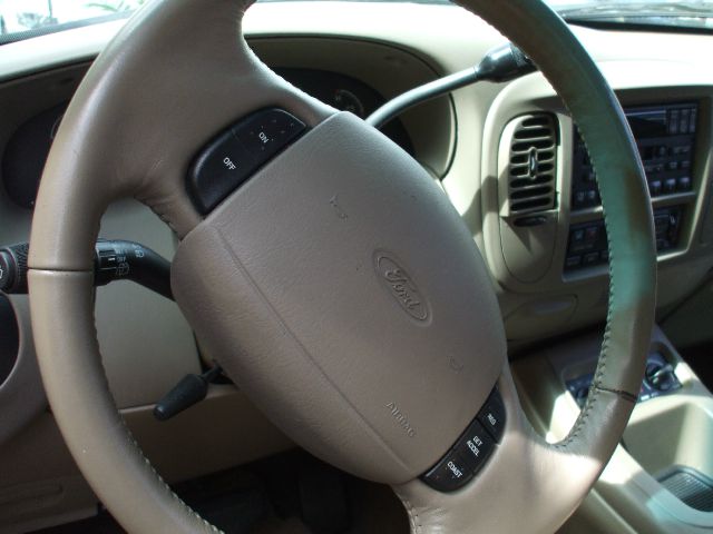 Ford Expedition 2000 photo 1