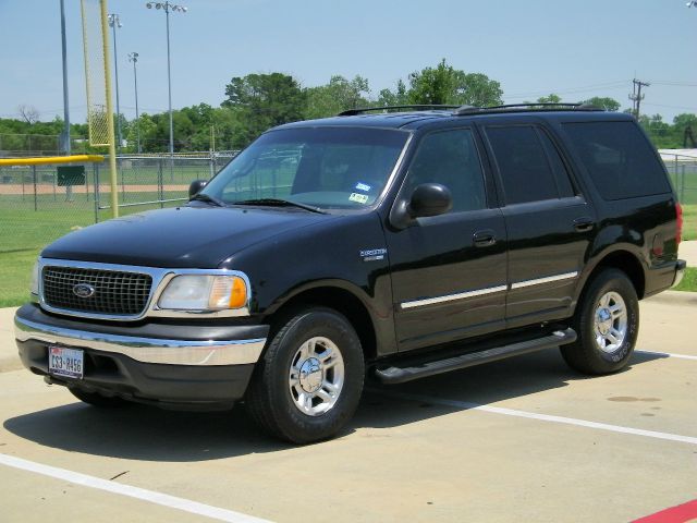 Ford Expedition 2000 photo 2