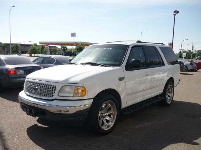 Ford Expedition 2000 photo 3