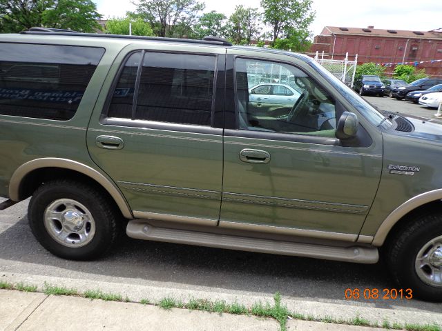 Ford Expedition 2000 photo 9