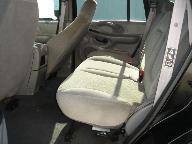 Ford Expedition 2000 photo 3