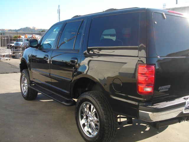 Ford Expedition 2000 photo 4