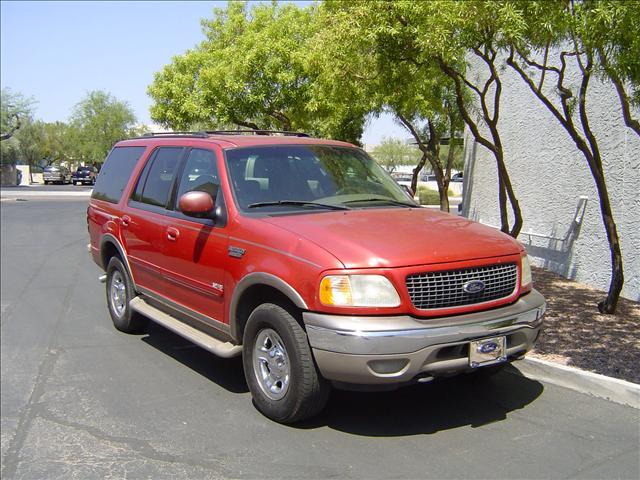 Ford Expedition 2000 photo 4