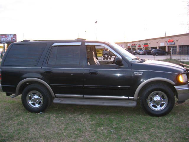 Ford Expedition 2000 photo 3