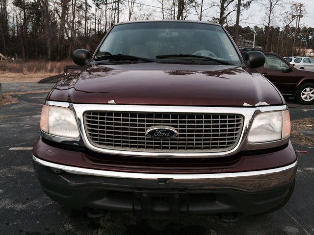 Ford Expedition 2001 photo 1