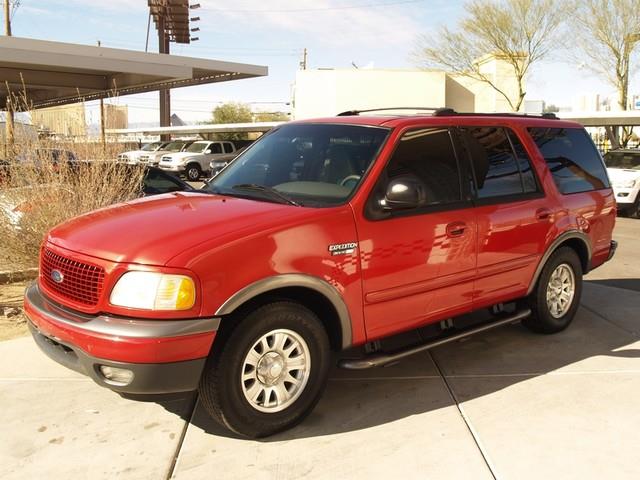 Ford Expedition 2001 photo 1