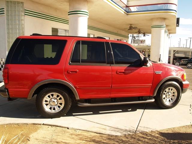 Ford Expedition 2001 photo 2