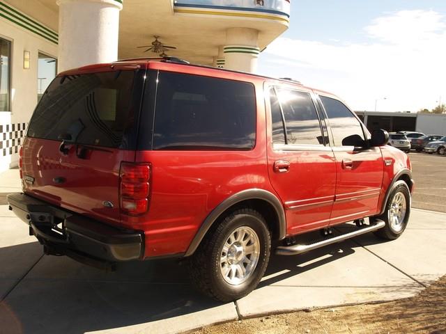 Ford Expedition 2001 photo 4