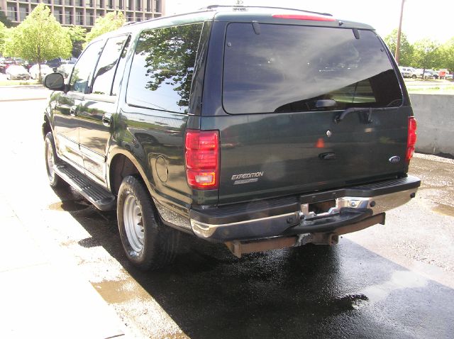 Ford Expedition 2001 photo 4