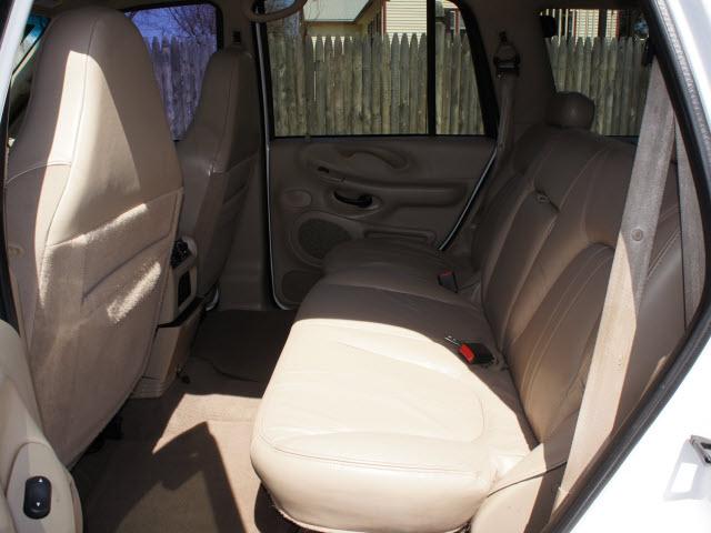 Ford Expedition 2001 photo 4