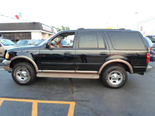 Ford Expedition 2001 photo 3