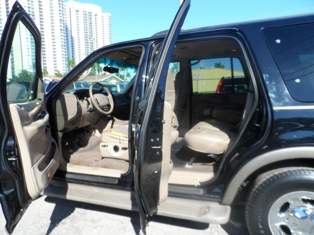 Ford Expedition 2001 photo 1