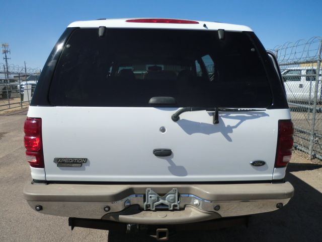 Ford Expedition 2001 photo 1