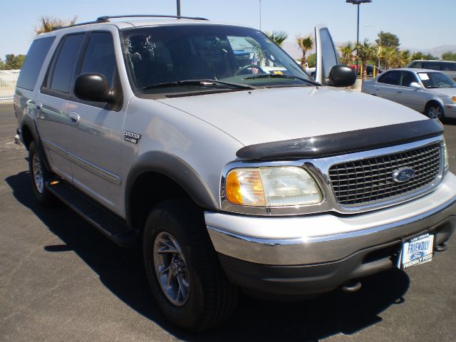 Ford Expedition 2001 photo 1