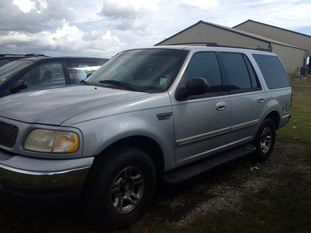 Ford Expedition 2001 photo 1