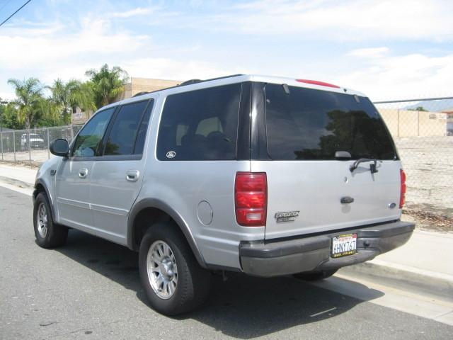 Ford Expedition 2001 photo 4