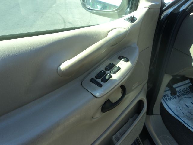 Ford Expedition 2001 photo 10