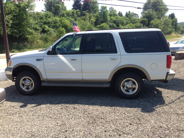 Ford Expedition 2001 photo 1
