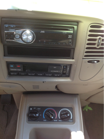 Ford Expedition 2001 photo 2