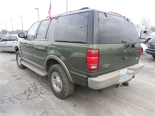 Ford Expedition 2001 photo 3