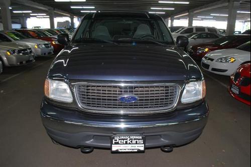 Ford Expedition 2002 photo 1