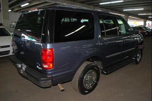 Ford Expedition 2002 photo 4