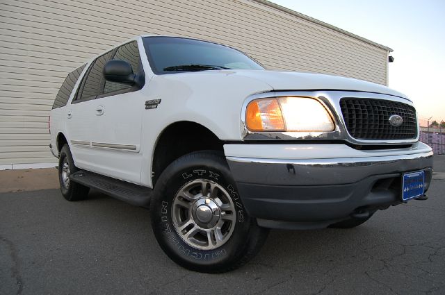 Ford Expedition 2002 photo 4