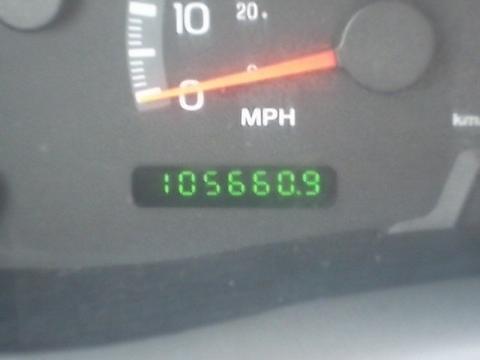 Ford Expedition 2002 photo 2