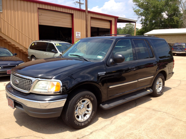 Ford Expedition 2002 photo 3