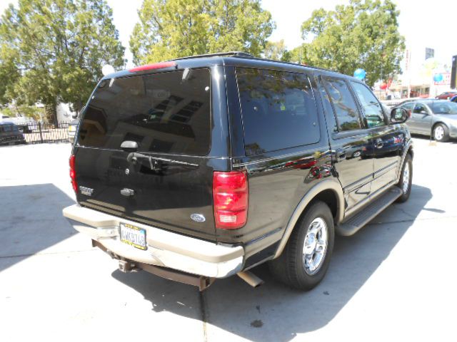 Ford Expedition 2002 photo 4