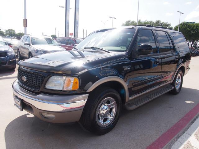 Ford Expedition 2002 photo 3