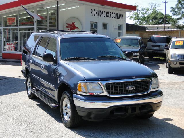 Ford Expedition 2002 photo 4