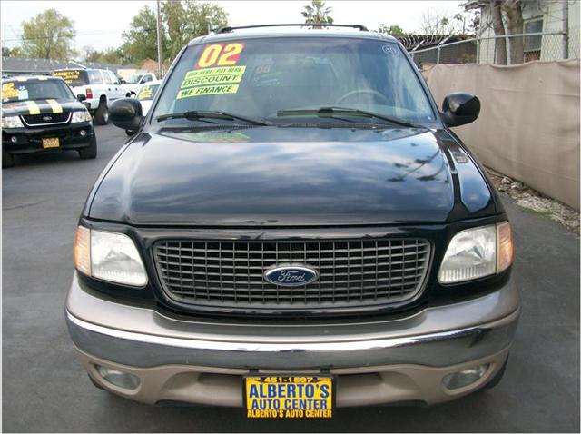 Ford Expedition 2002 photo 1