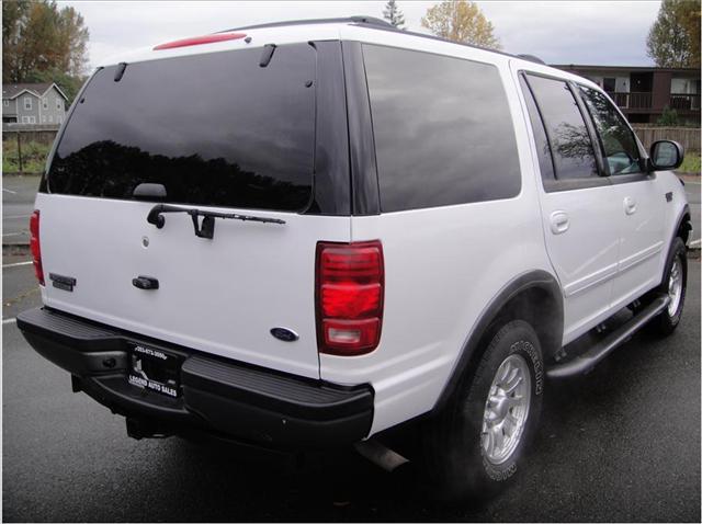 Ford Expedition 2002 photo 4