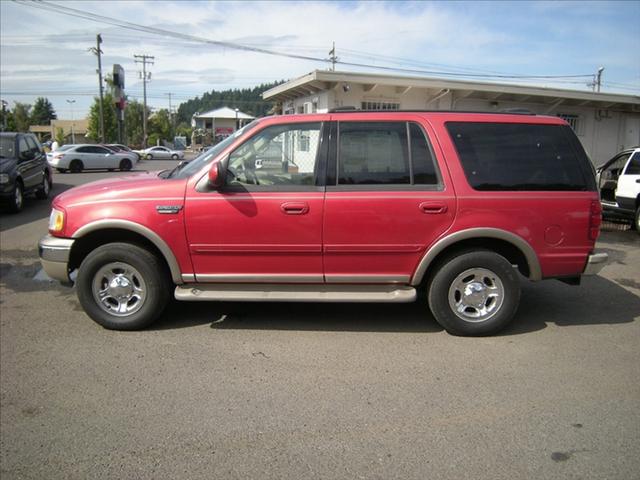 Ford Expedition 2002 photo 1