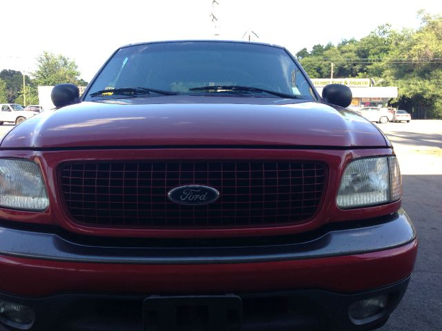 Ford Expedition 2002 photo 2