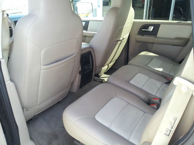 Ford Expedition 2003 photo 7