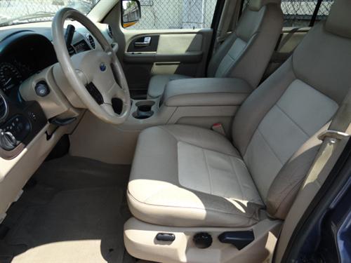 Ford Expedition 2003 photo 4