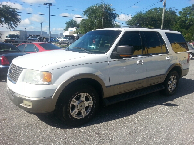 Ford Expedition 2003 photo 3