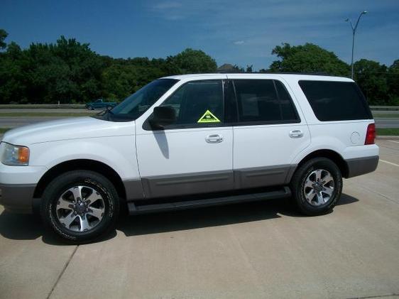 Ford Expedition Xe-v6 4x4 SUV