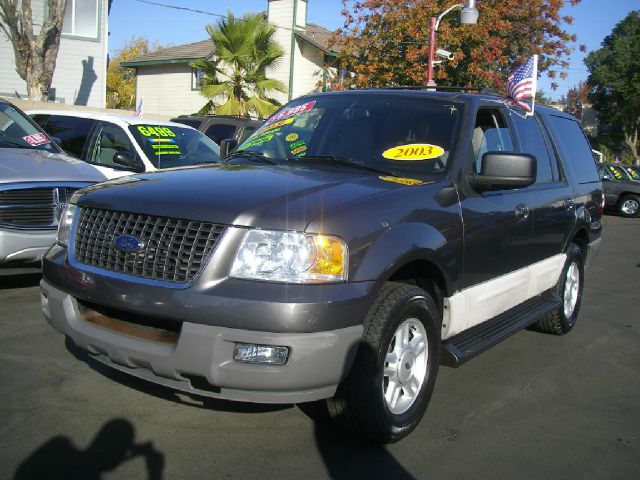 Ford Expedition 2003 photo 3